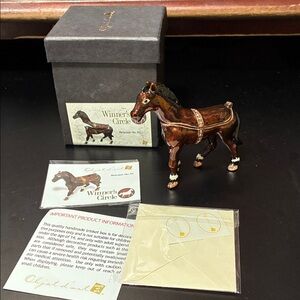 Art Form Fine collectibles Winner's Circle Horse trinket box release No. 92